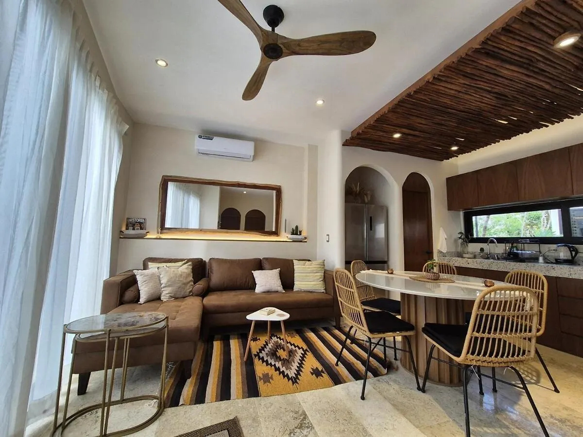 Premiere Villa Near The Beach Tulum