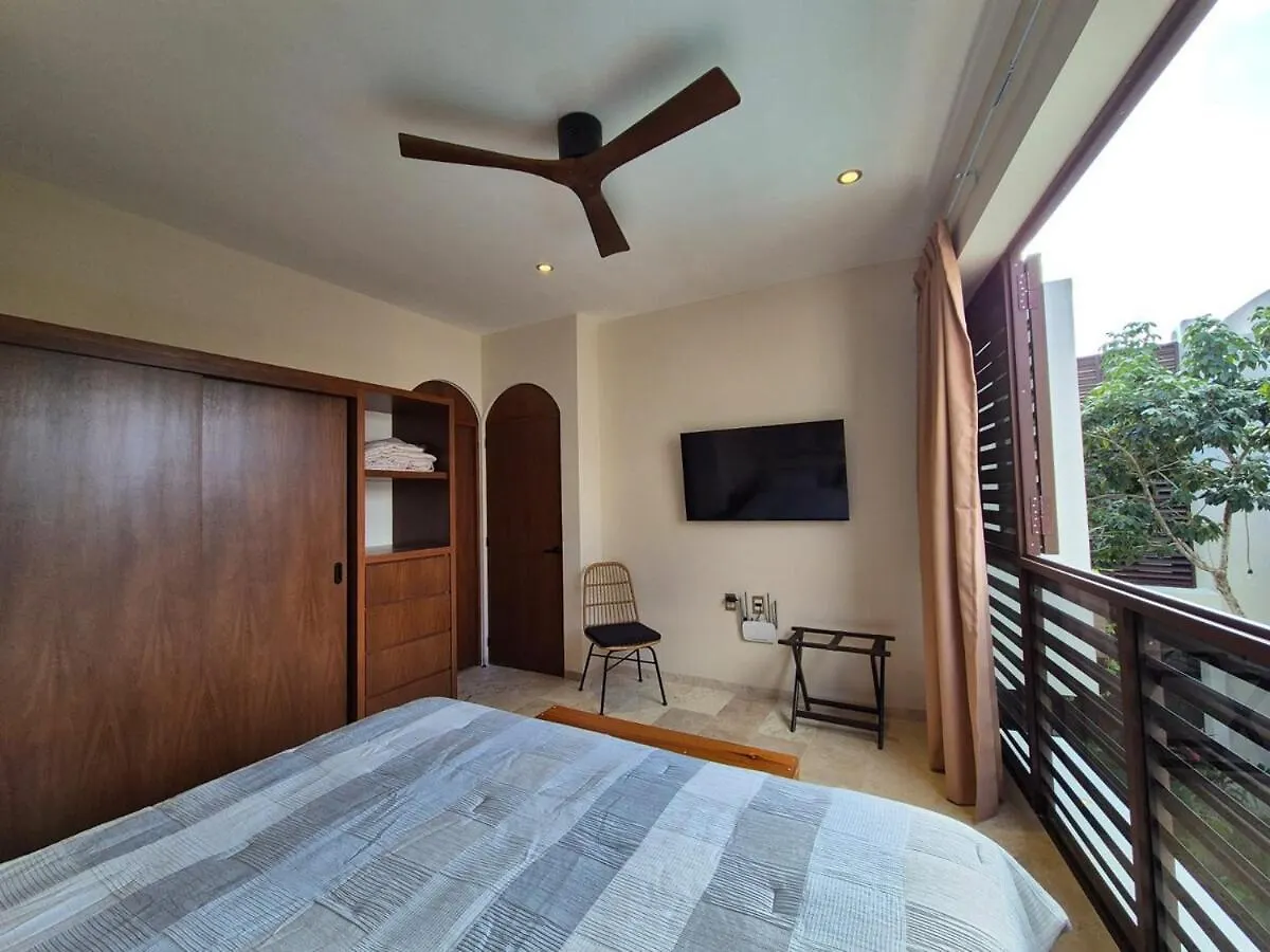 Premiere Villa Near The Beach Tulum Apartment