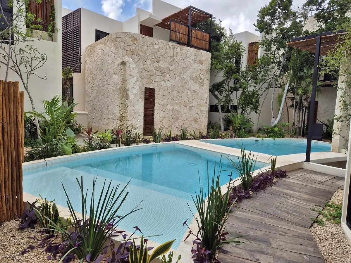 Premiere Villa Near The Beach Tulum