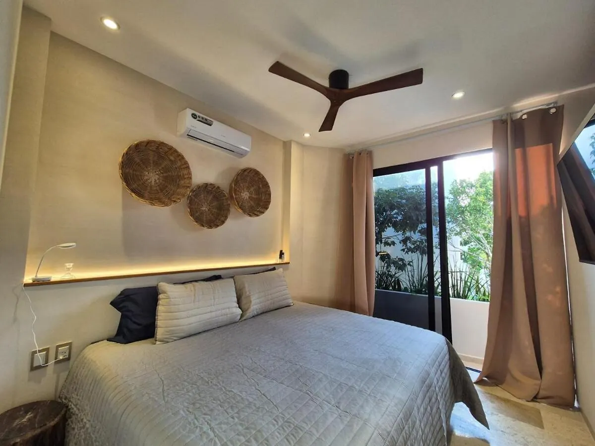 Premiere Villa Near The Beach Tulum