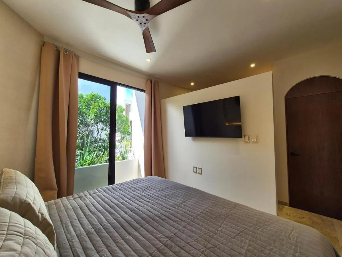 Premiere Villa Near The Beach Tulum México