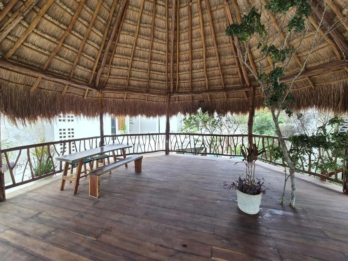 Premiere Villa Near The Beach Tulum México