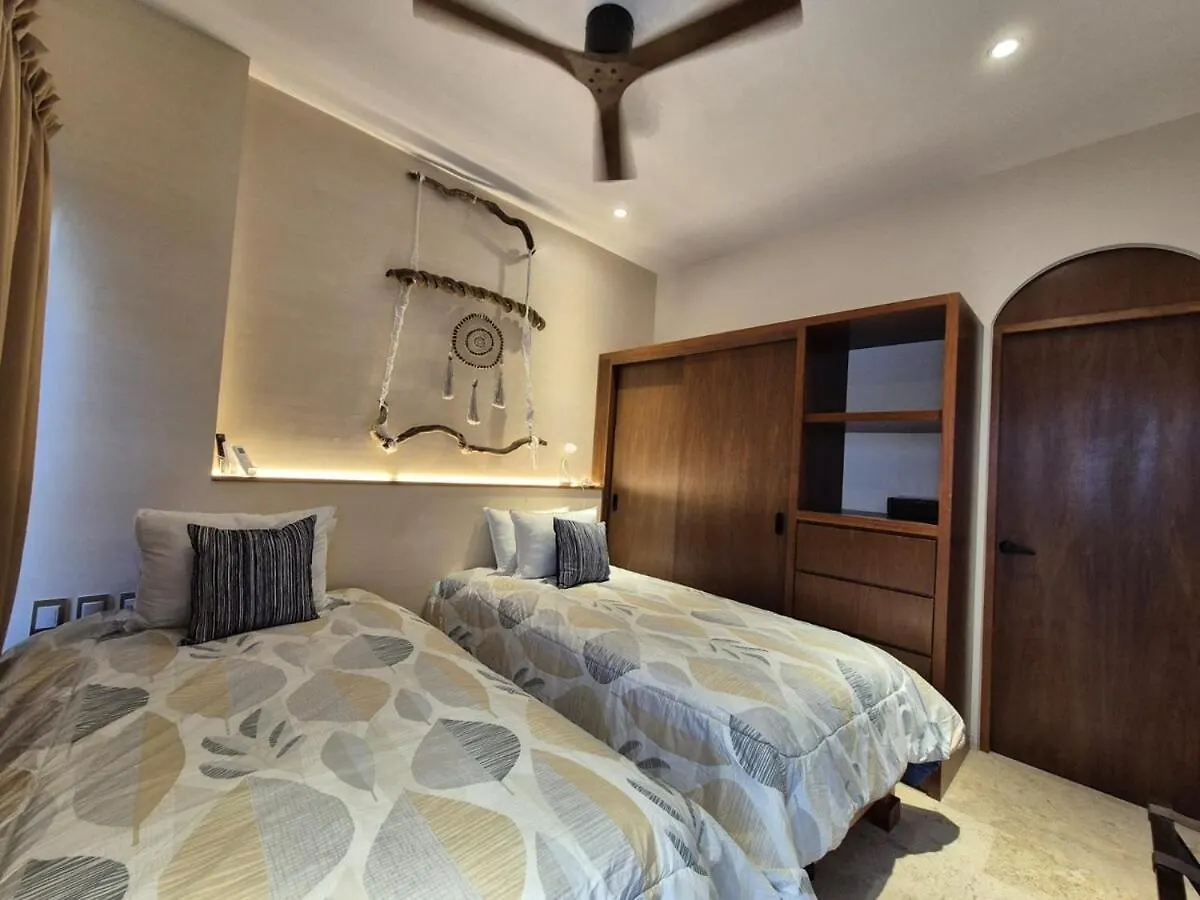 Premiere Villa Near The Beach Tulum