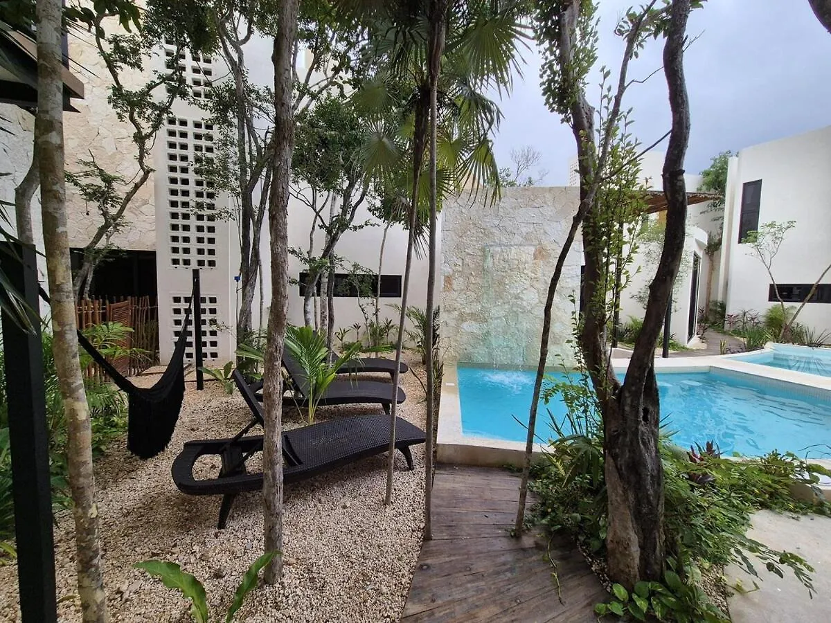 Premiere Villa Near The Beach Tulum Apartment